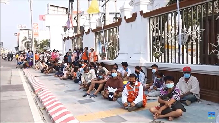  พิษโควิด 19