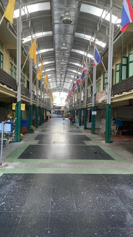 ท่าพระจันทร์ สุดเงียบเหงา 