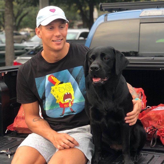 นักว่ายน้ำ