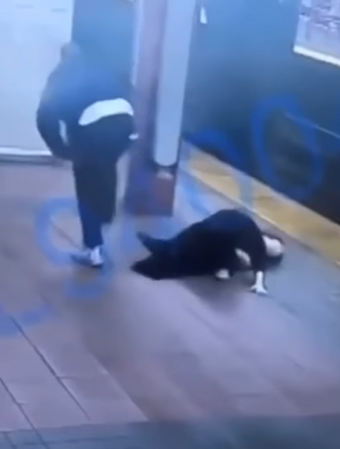 สาวไทยถูกทำร้ายในนิวยอร์ก 