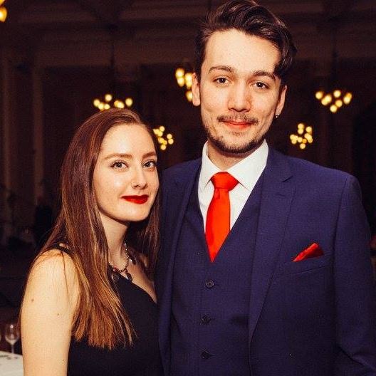 เซอร์ไพรส์แฟน 