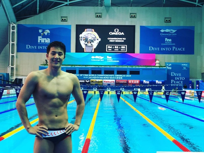 นักว่ายน้ำ