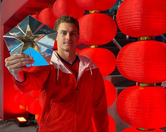 นักว่ายน้ำ