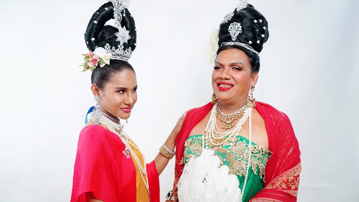 พระมหาเทวีเจ้า - อีทิพย์