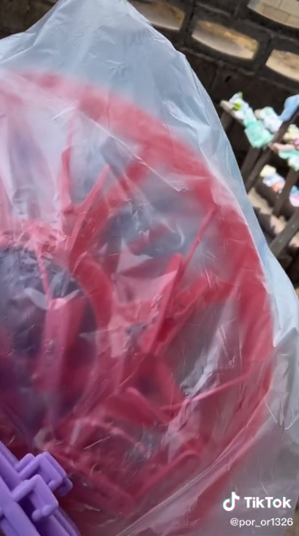 เมื่อใช้ผัวตากผ้า  