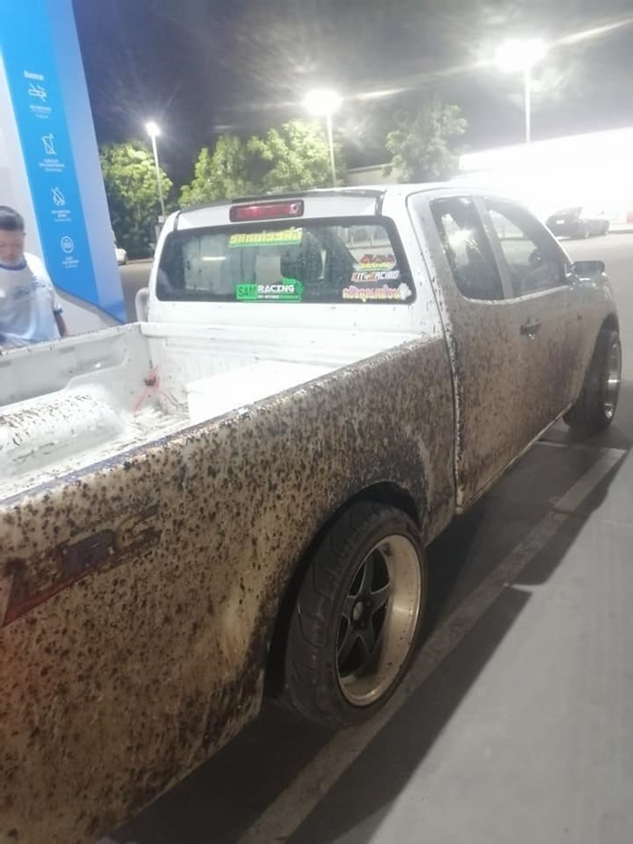 เละขนาดนี้ ใครรับผิดชอบ !