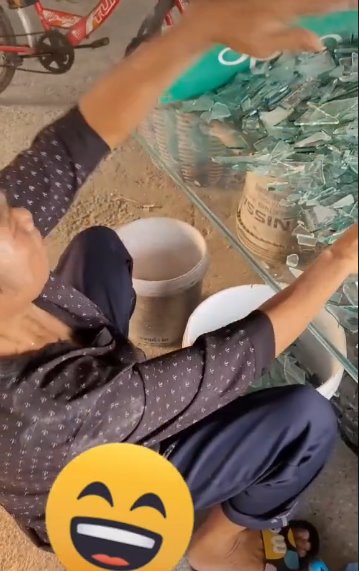 แกล้งคน