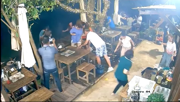 ระทึกริมน้ำ หมูกระทะสึนามิ !