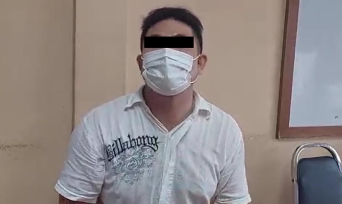 รุมโทรม