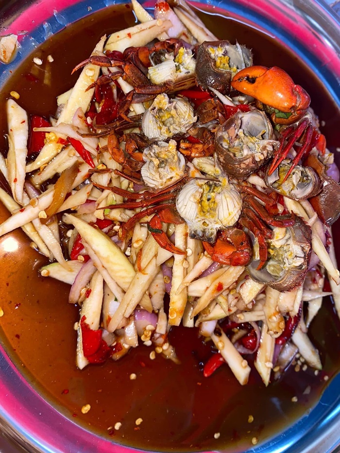 ดราม่าร้านส้มตำ ตำกุ้งสด