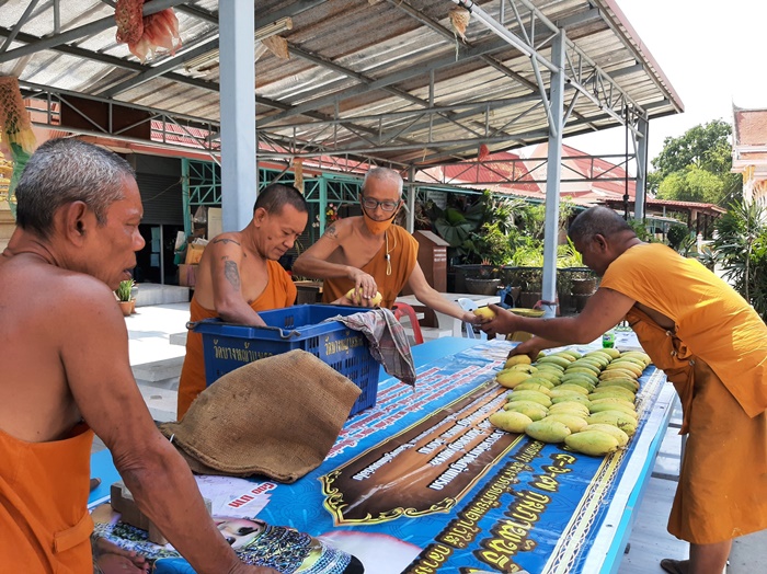   พระขายมะม่วง 