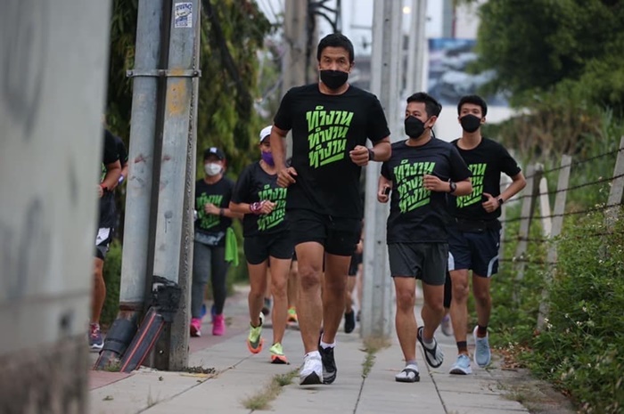  ชัชชาติ สิทธิพันธุ์  