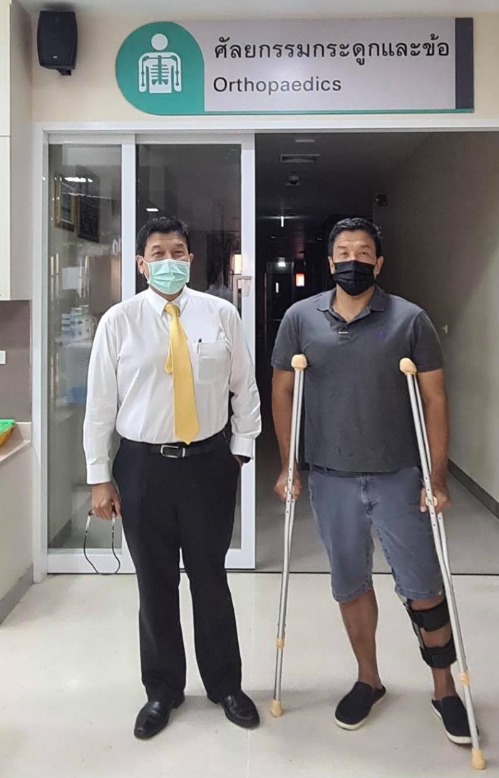  ชัชชาติ สิทธิพันธุ์  