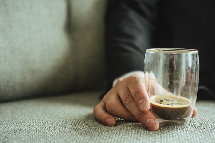 ผสมยาพิษในยาแก้หวัด 