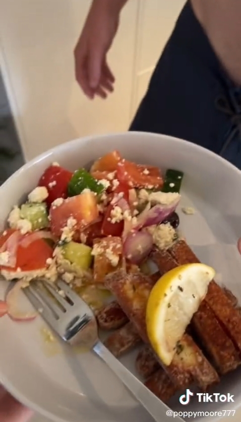 กักตัวโควิด