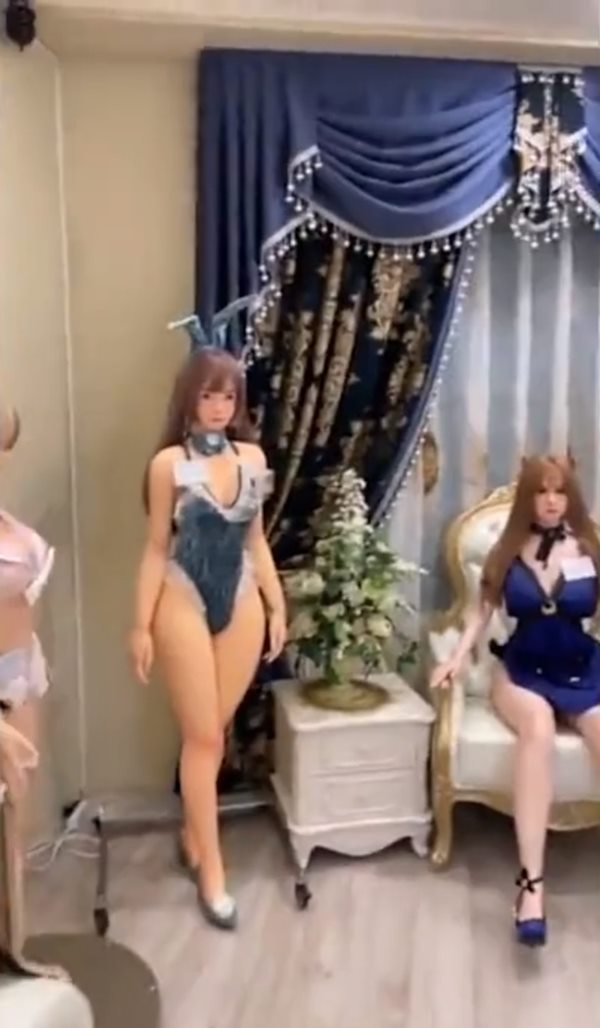 น้องตุ๊กตาสุดแจ่ม  