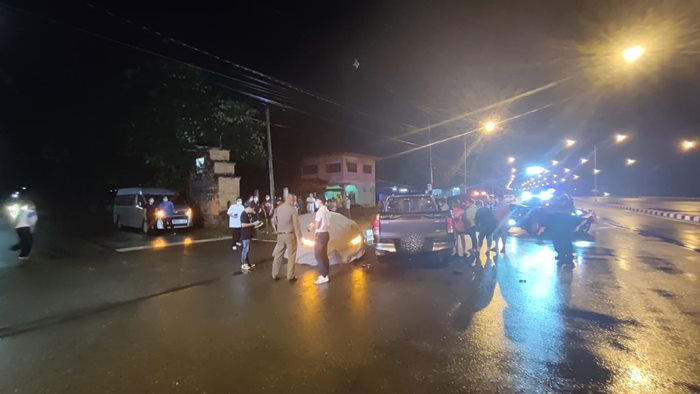 อุบัติเหตุ รถกระบะ