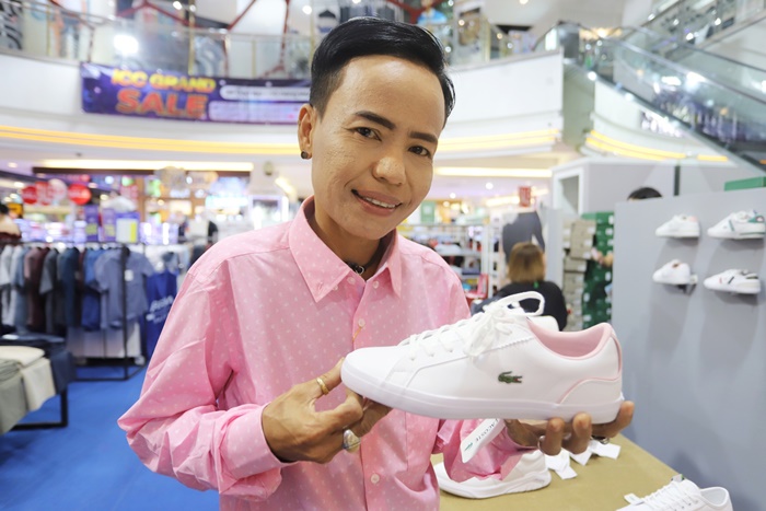 พี่ดำปลาเผา ทอมโสด 4 ปี   