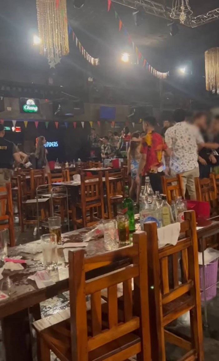  ดาราลวนลามนางแบบ