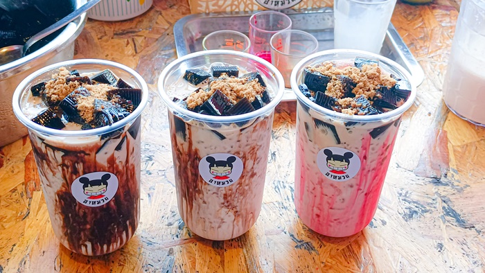 เฉาก๊วยนมสด 