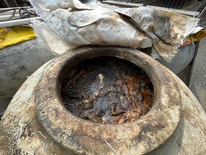 หมูตายยกฟาร์ม 