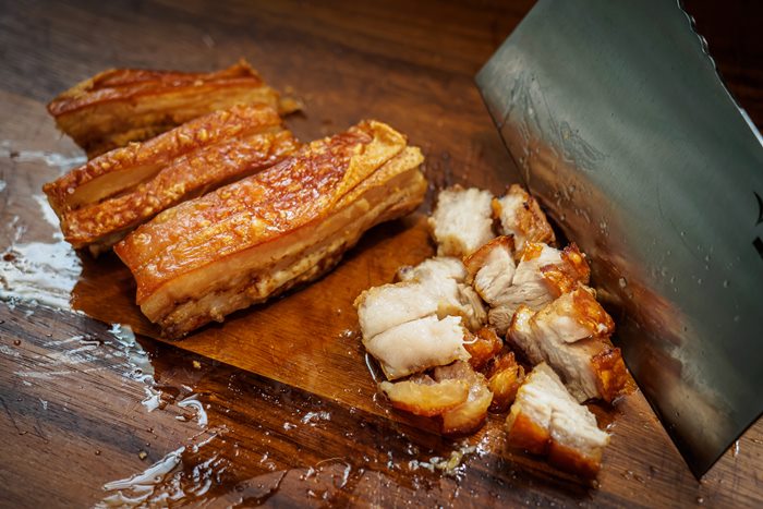 หมูกรอบ