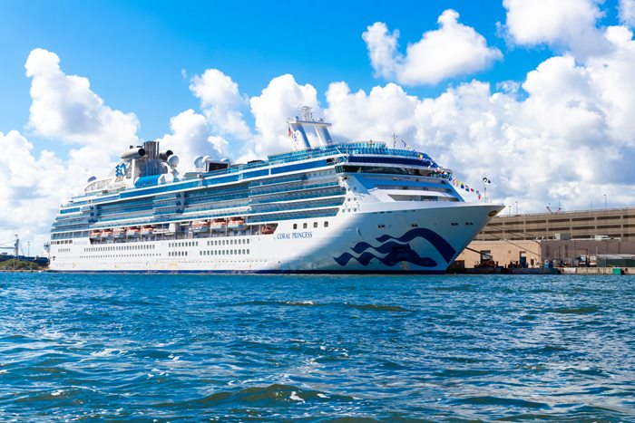  เรือสำราญ