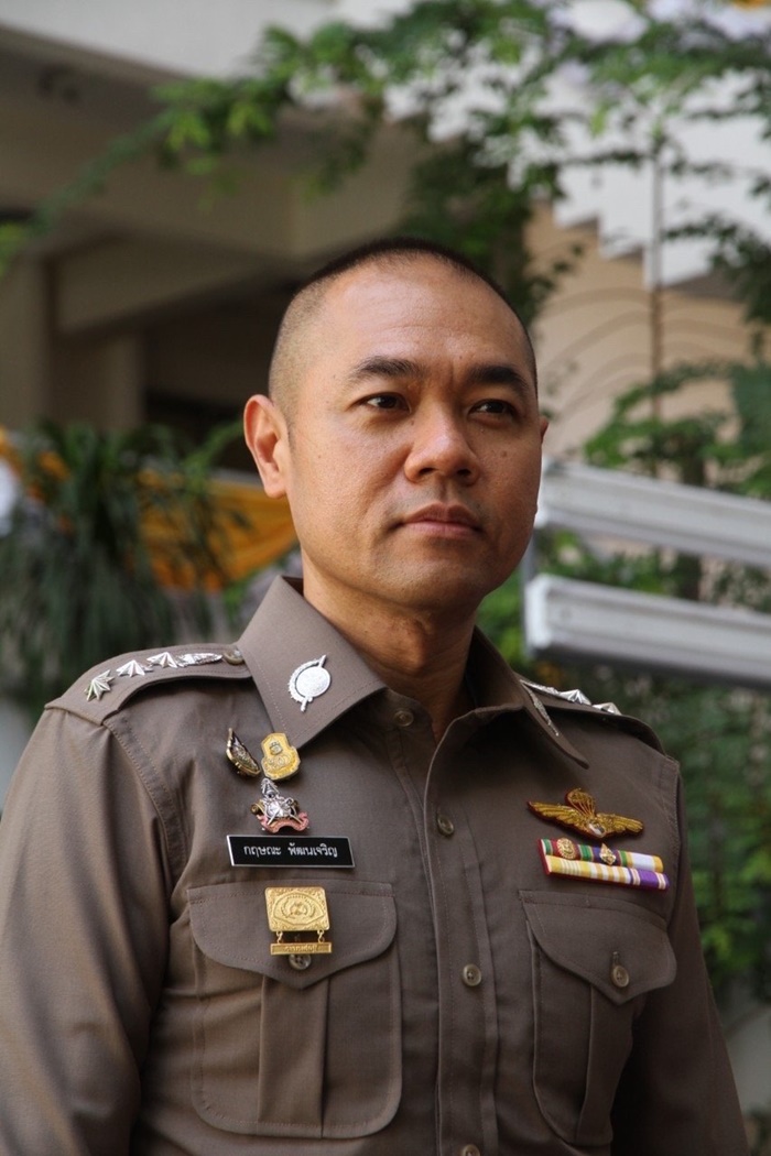 เฉลย เป็นตำรวจได้ไง ทั้งที่อายุเกิน 