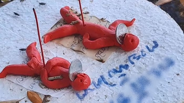   ตุ๊กตาคุณไสย 