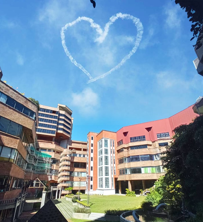 กาดสวนแก้ว