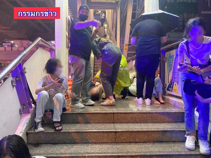 คลิปนาทีร่วงล้มทับบน BTS