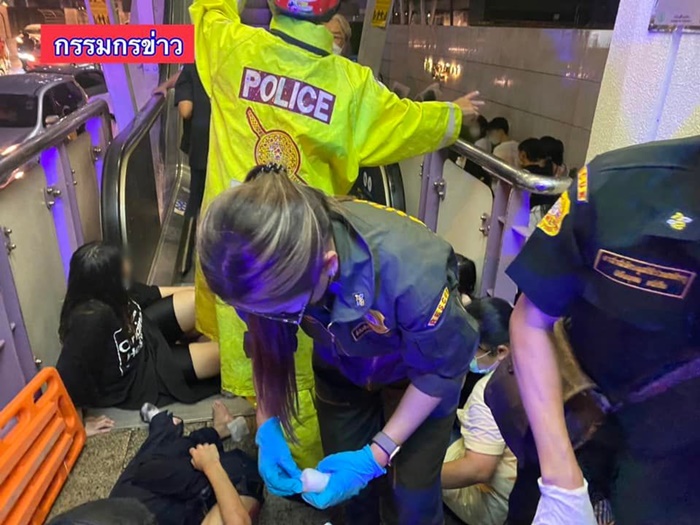 คลิปนาทีร่วงล้มทับบน BTS