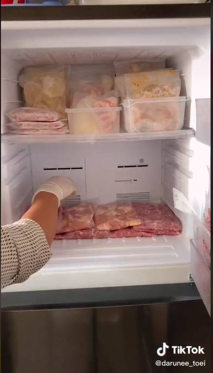  ทำอาหาร 3 มื้อ