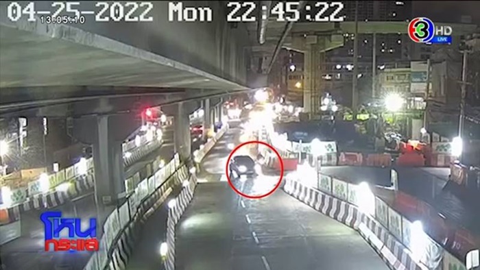 น่ารักทั้งแม่ทั้งพี่หนุ่ม