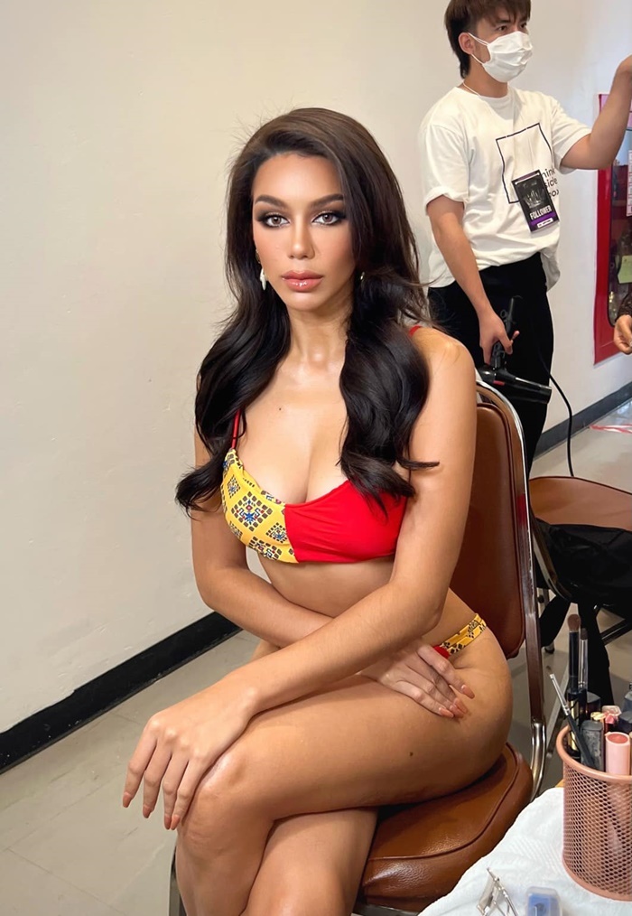 ไม่เป็นไรนะคะ ก็แค่กลับไปเลี้ยงไก่ !!