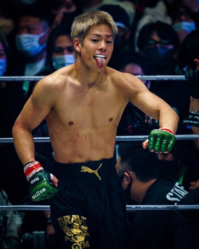 โคตะ มิอุระ บัวขาว 