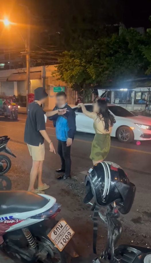   แพรพลอย 