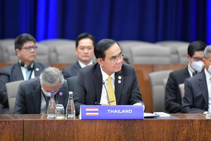 จะสอบทำไม นายกฯ ยังใช้ล่ามคุยได้