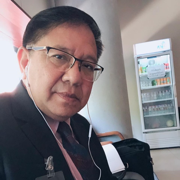 จะสอบทำไม นายกฯ ยังใช้ล่ามคุยได้