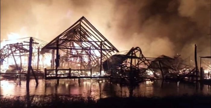 ไฟไหม้ตลาดน้ำ 4 ภาค