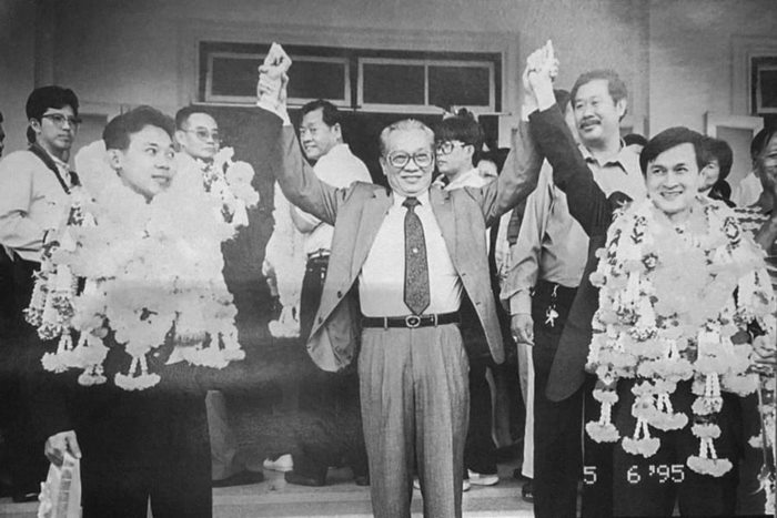  อนันต์ ฉายแสง 