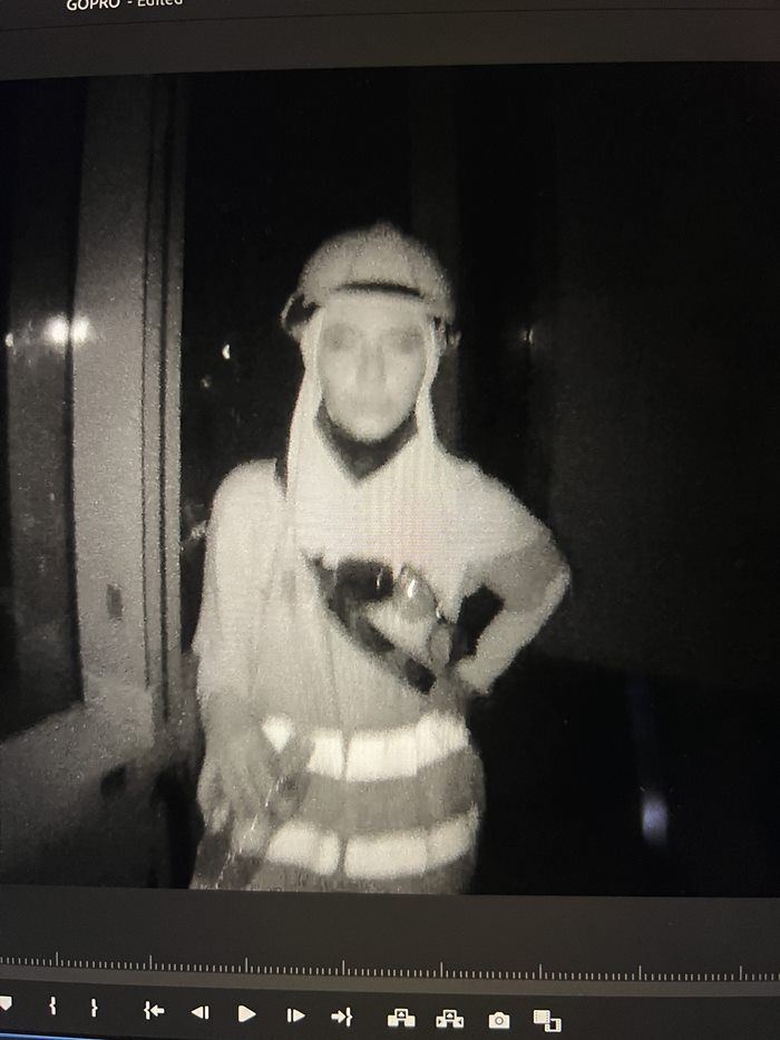 สาวท้าตายปีนตึก 118 ชั้น 