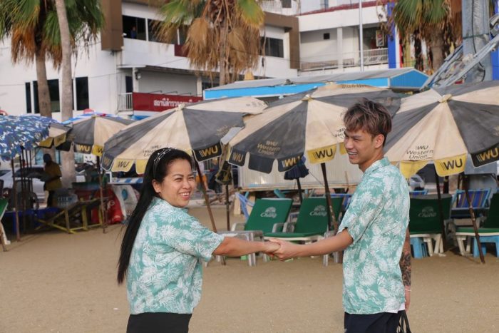 น้องเวฟ คู่รักต่างวัย 