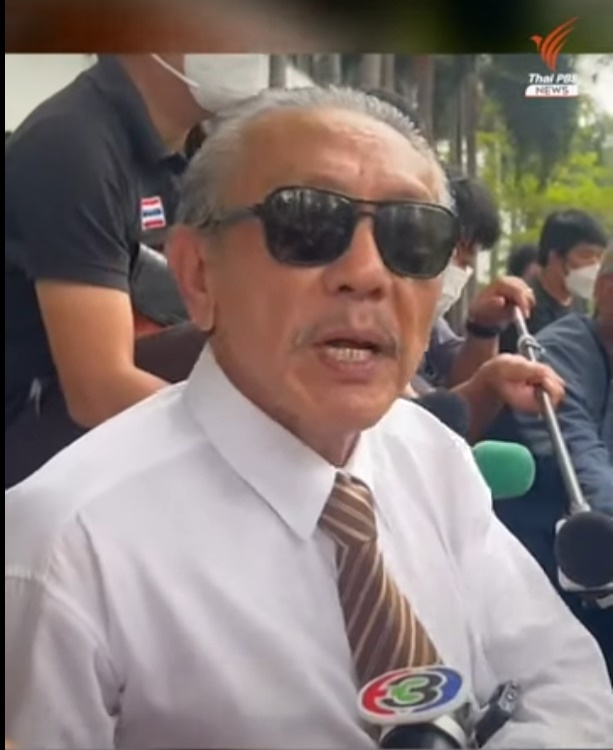 ชูวิทย์ กมลวิศิษฏ์