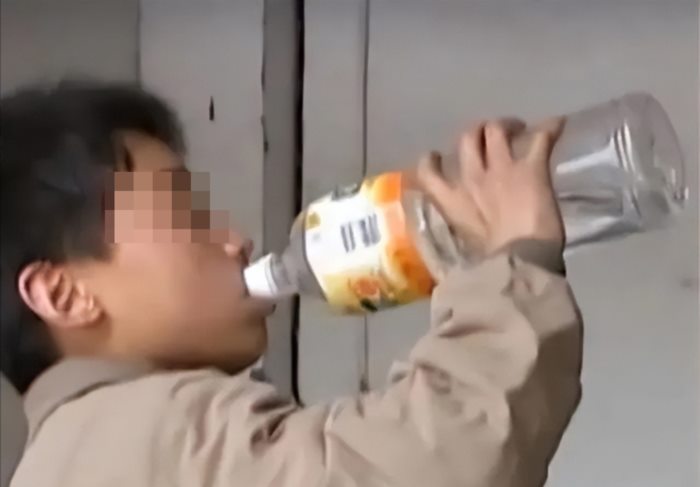 ดื่มน้ำ