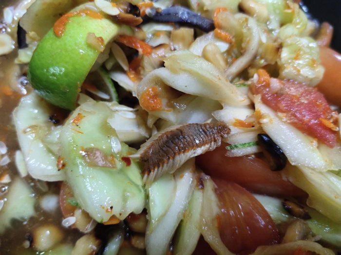 ไปต่อดีไหม  