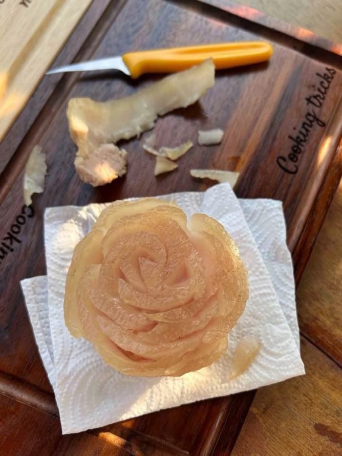 หมูกรอบ