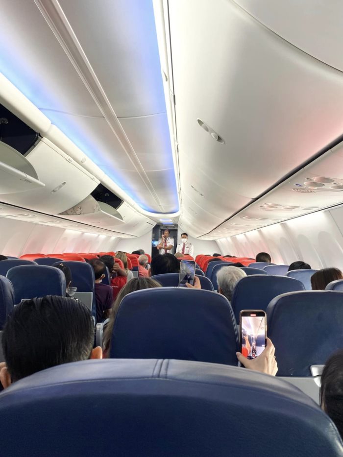 ลงจอดสนามบินตรัง