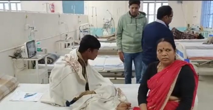 หนุ่มสลบเหมือดคาห้องสอบ 