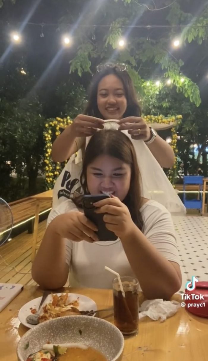 เซอร์ไพรส์ขอแต่งงาน